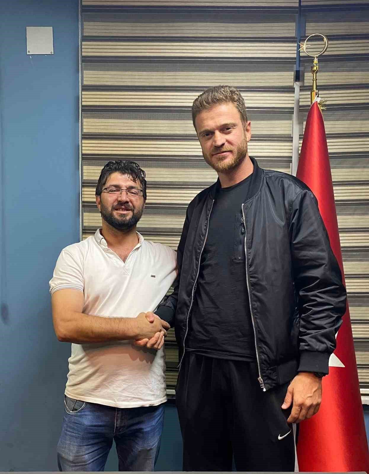 Erciyes Esen Makina FK, iç transferde 16 oyuncu ile anlaştı