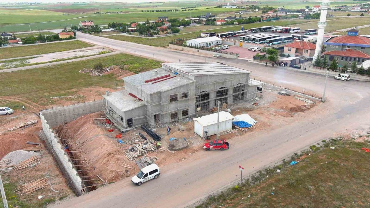 Başkan Altay: “Gödene ve Yunak İtfaiye Merkezi inşaatlarında sona yaklaştık”