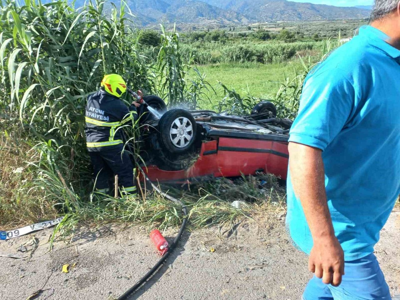 Kuyucak’ta trafik kazası: 2’si çocuk 4 yaralı