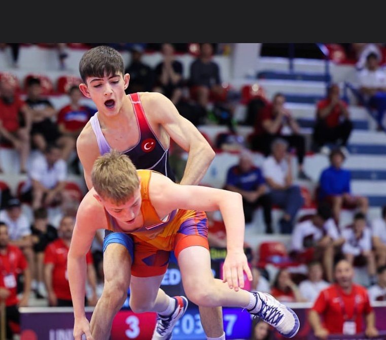 Milaslı güreşçi Avrupa üçüncüsü oldu