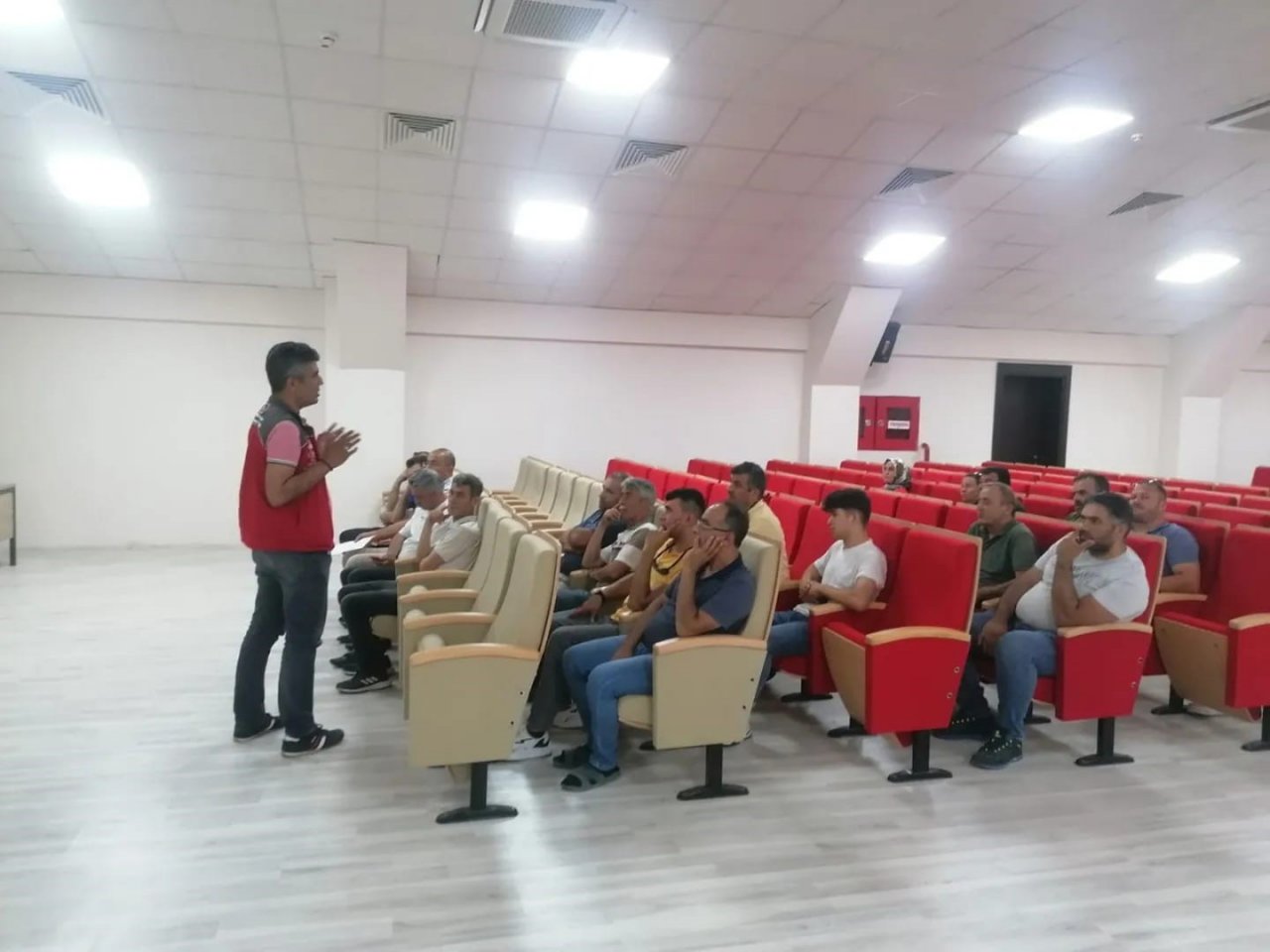 Fırın ve pastaneler bilgilendirildi