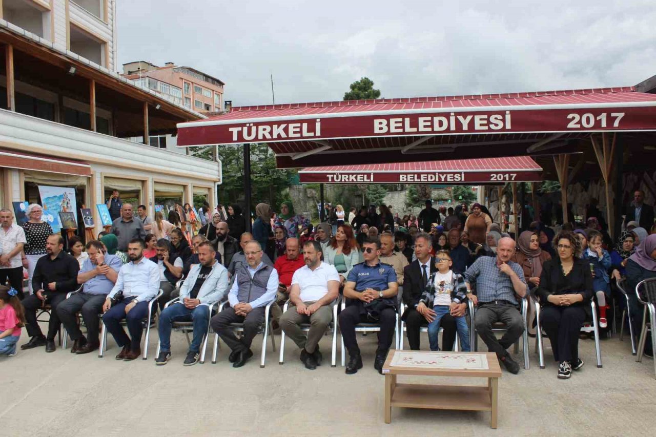 Türkeli’de yıl sonu sergisi