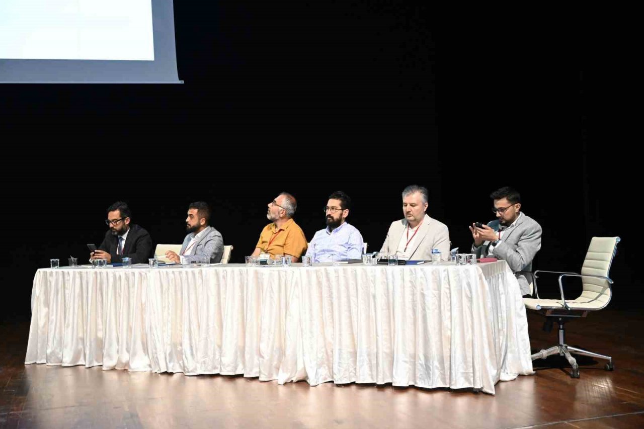 Uşak Üniversitesinde afet konuşuldu