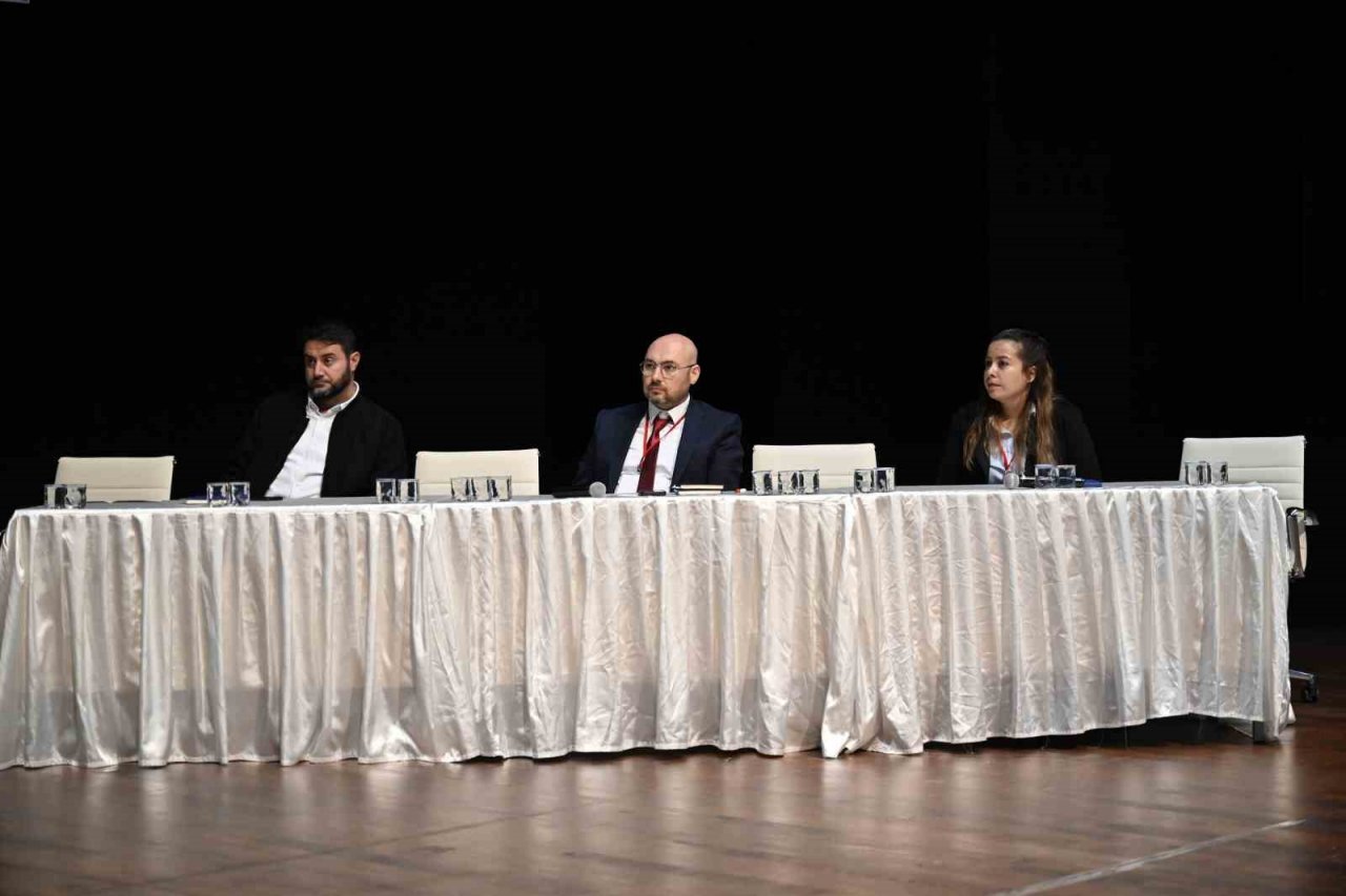 Uşak Üniversitesinde afet konuşuldu