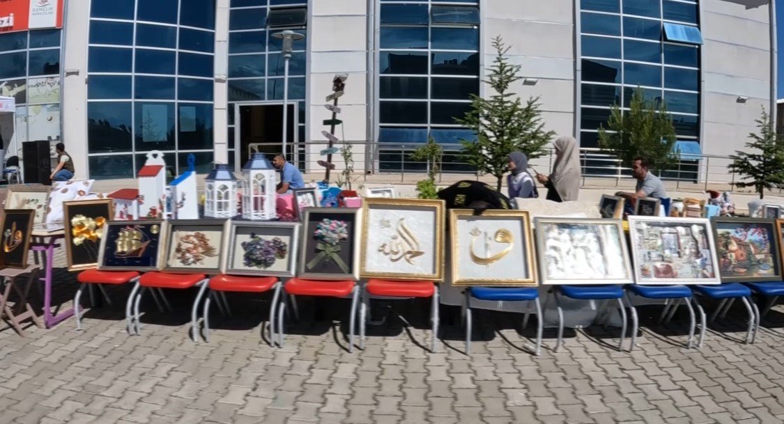 Erciş Gençlik Merkezinden yılsonu etkinliği