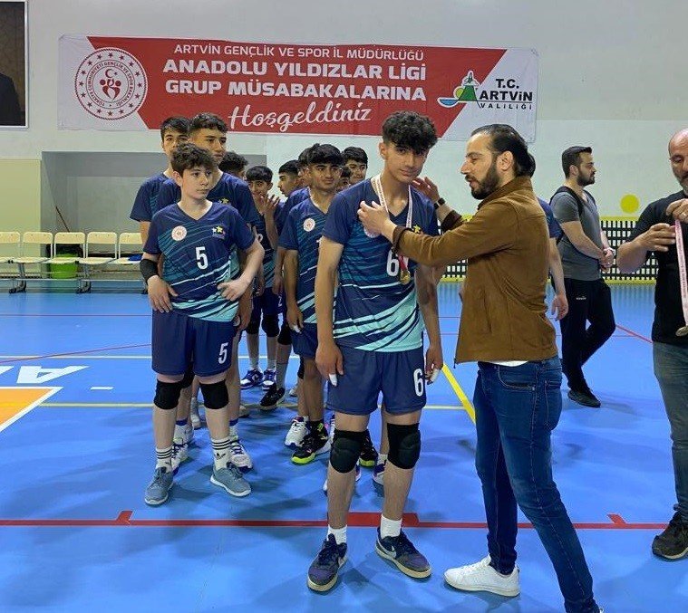 Voleybolda Aşkale imzası