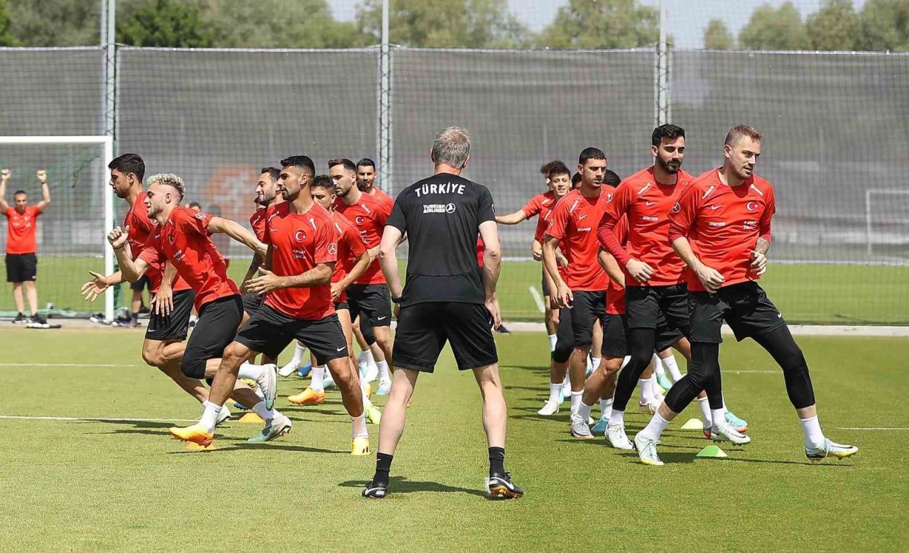 A Milli Takım, Letonya maçının hazırlıklarını tamamladı