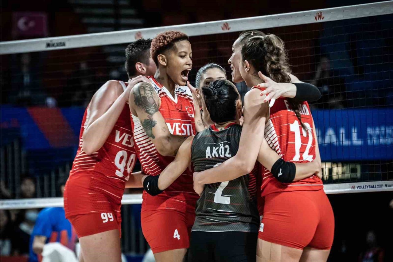 Filenin Sultanları, Kanada’yı 3-0 mağlup etti