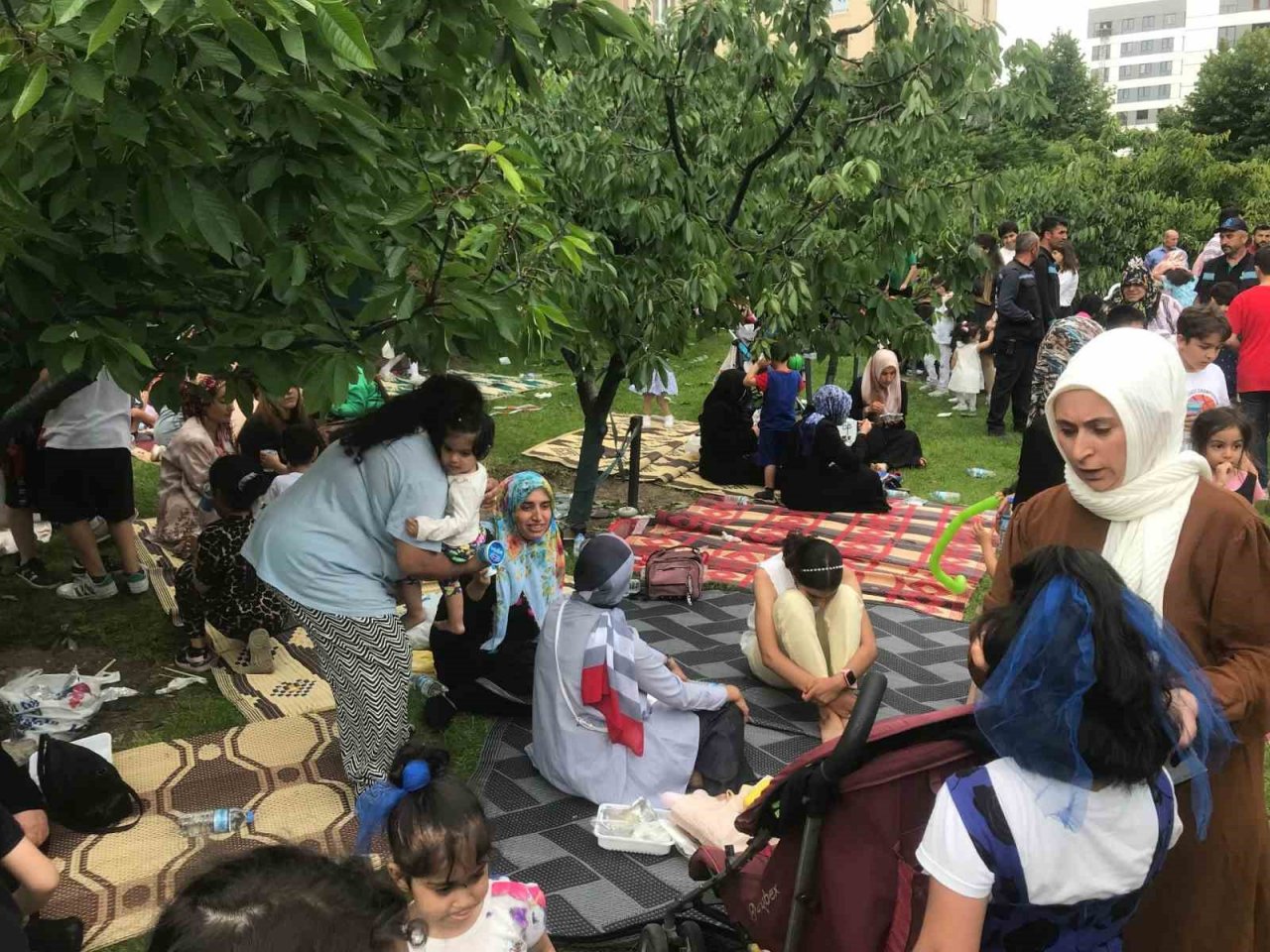 Bağcılar’da Kiraz Festivali coşkusu yaşandı