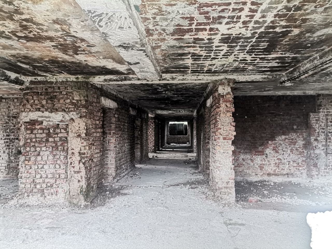 100 yıllık hastane çürümeye terk edildi