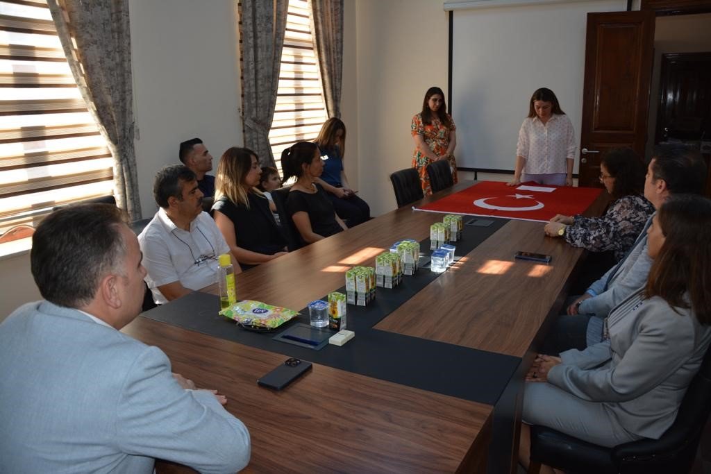 Kadroya geçen yeni memurlar yemin ettiler