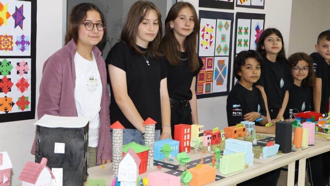 Teknolojiden sanata dair her şey bu öğrencilerin sergisinde bir araya geldi