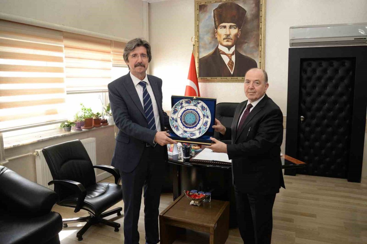 BUÜ Hastanesi’nin yeni Başhekimi Prof. Dr. Halil Sağlam oldu