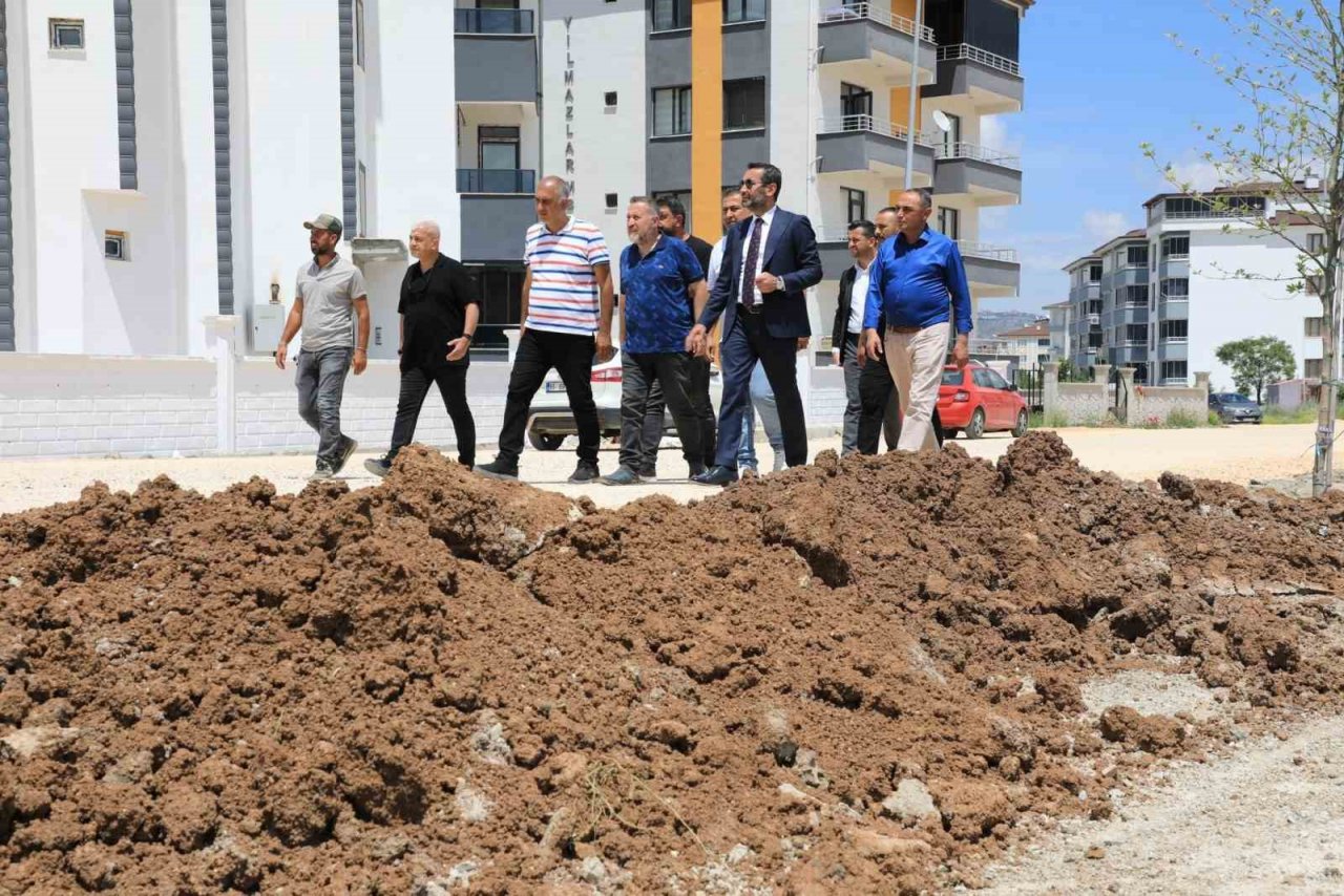 Başkan Şerifoğulları, “Şehrimizi en güzel şekilde geleceğe hazırlıyoruz”