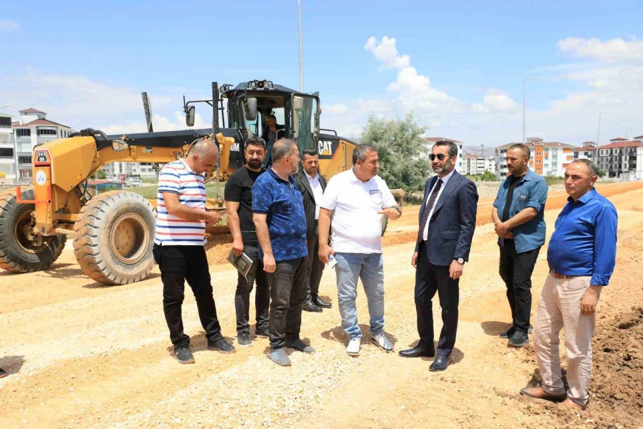 Başkan Şerifoğulları, “Şehrimizi en güzel şekilde geleceğe hazırlıyoruz”