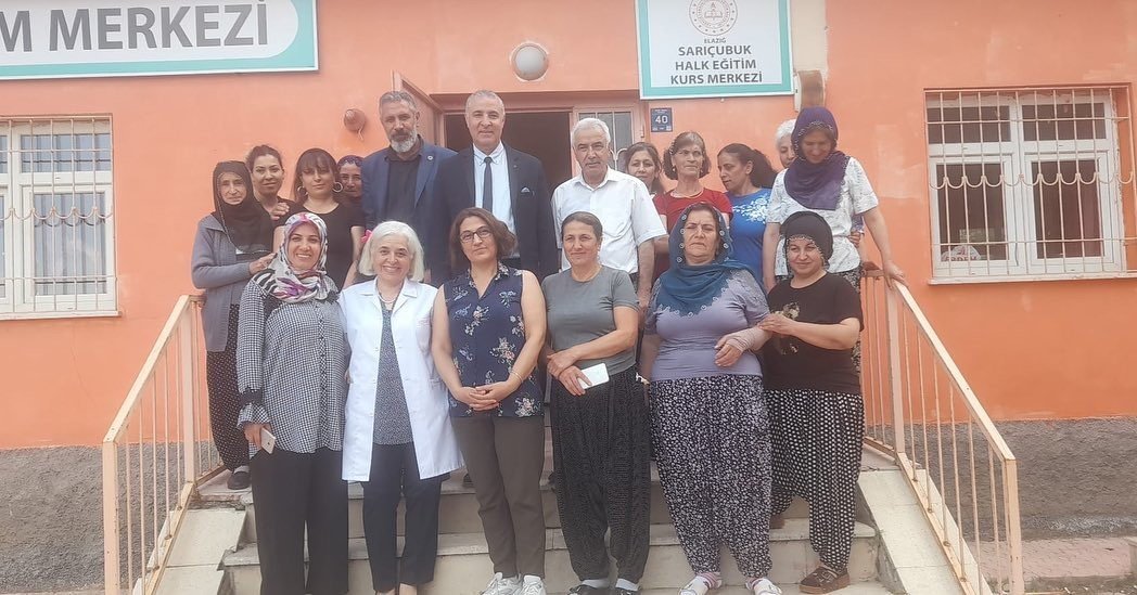 Elazığ’da kadınların el emekleri görücüye çıktı