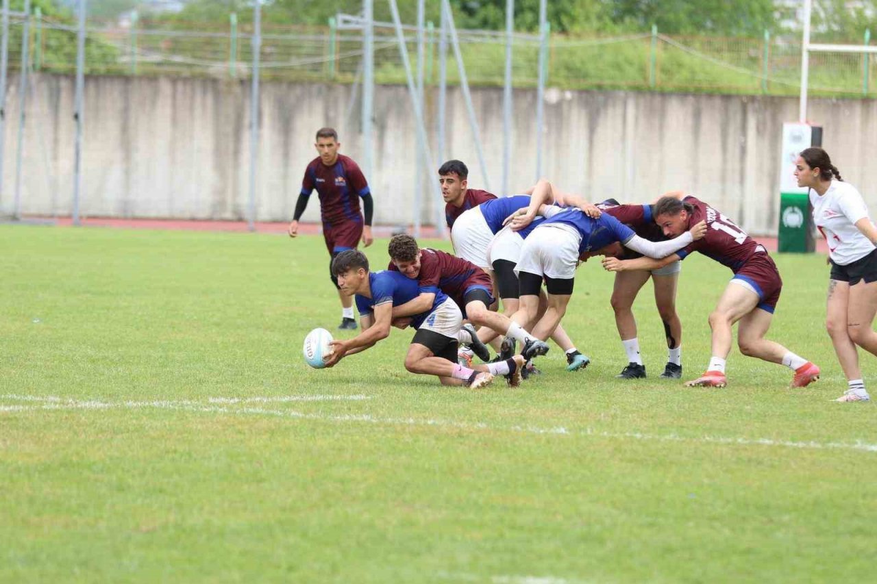 Araklı İdman Yurdu Ragbi Takımı Türkiye ikincisi oldu