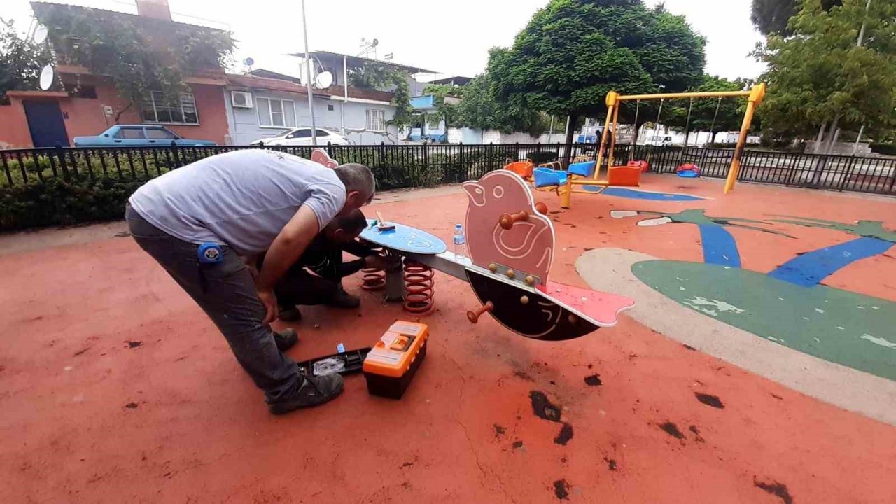 Germencik Belediyesi ekipleri ilçe genelinde çalışmalarını sürdürüyor