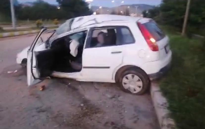 Trafik kazasında yaralanan sürücü hastanede hayatını kaybetti