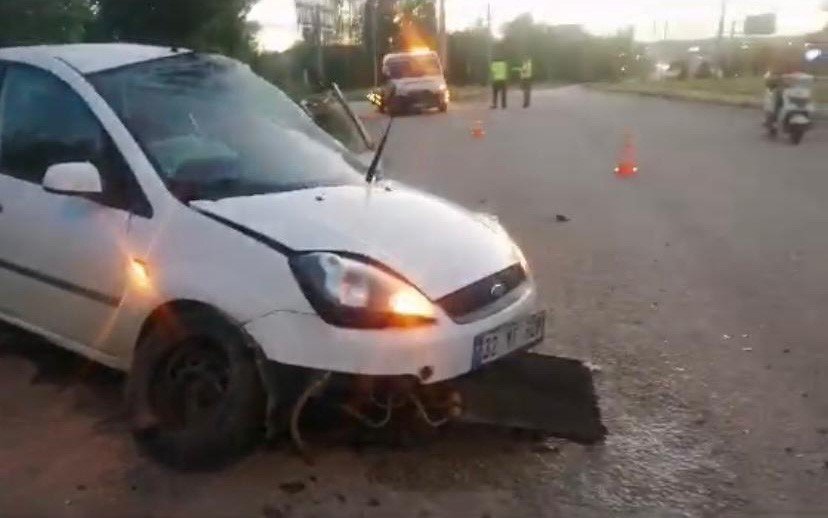 Trafik kazasında yaralanan sürücü hastanede hayatını kaybetti