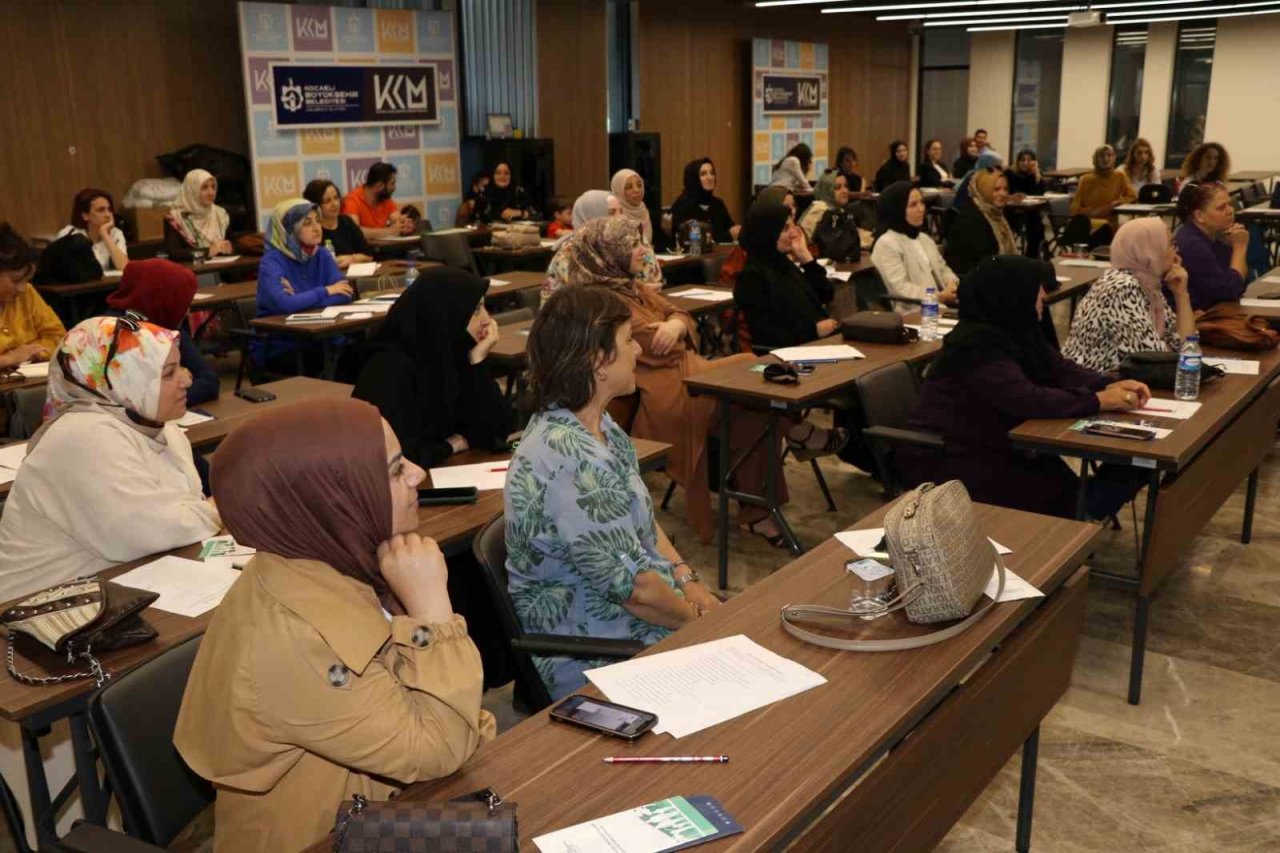 Ebeveynler okula başladı