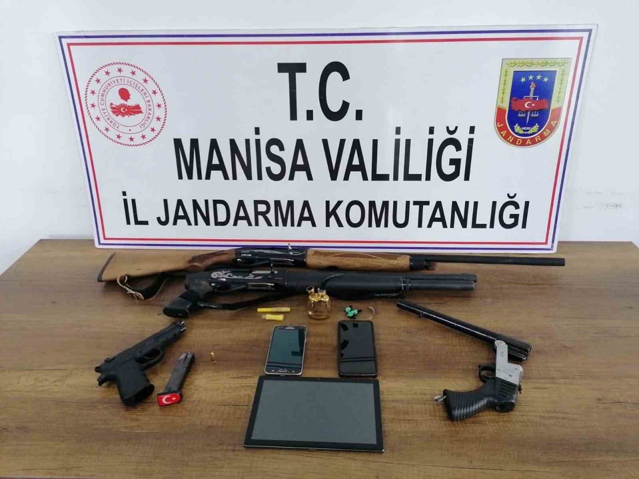 Manisa jandarmasından huzur operasyonu