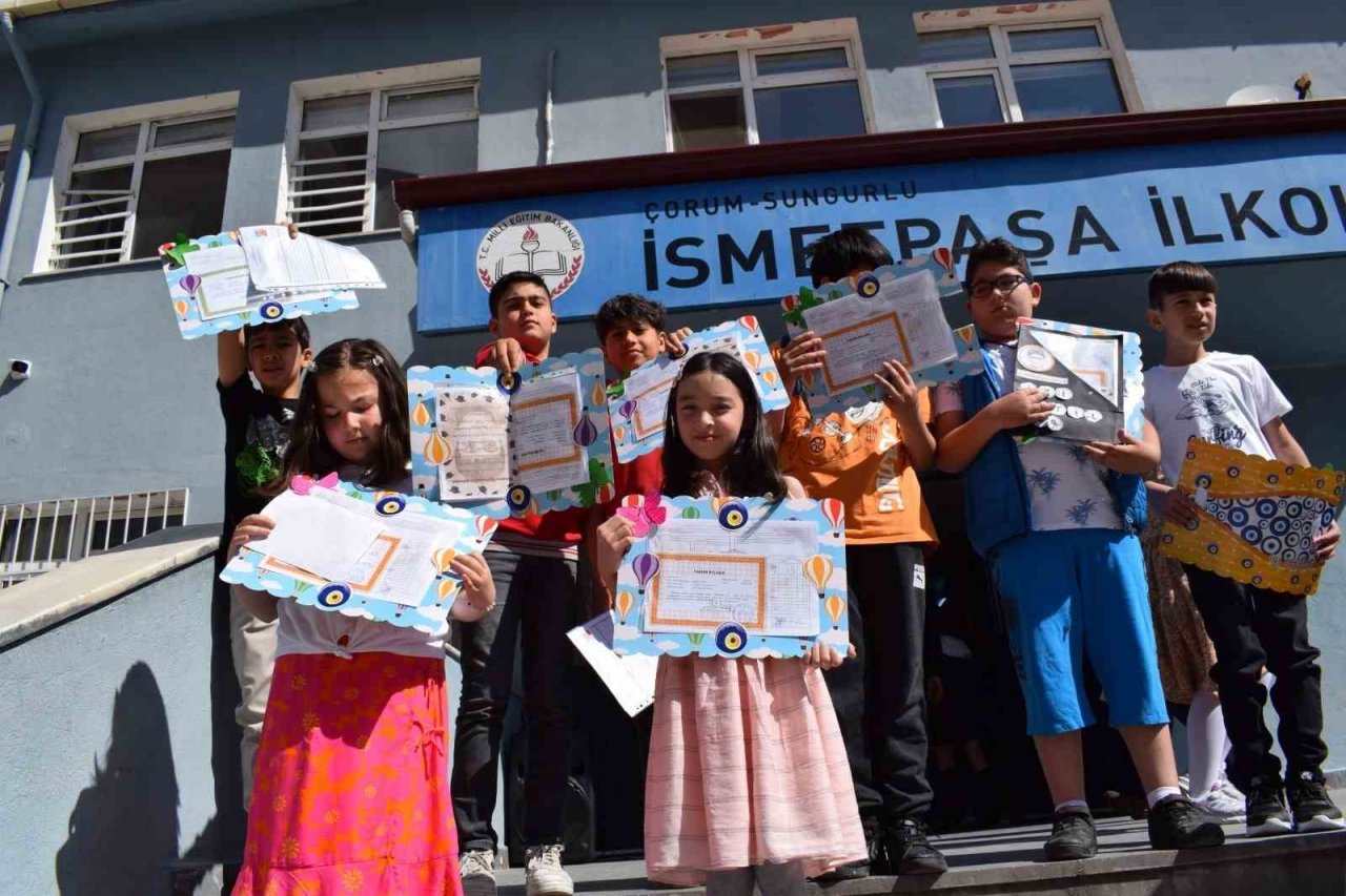 Sungurlu’da 7 bin 482 öğrenci karne aldı