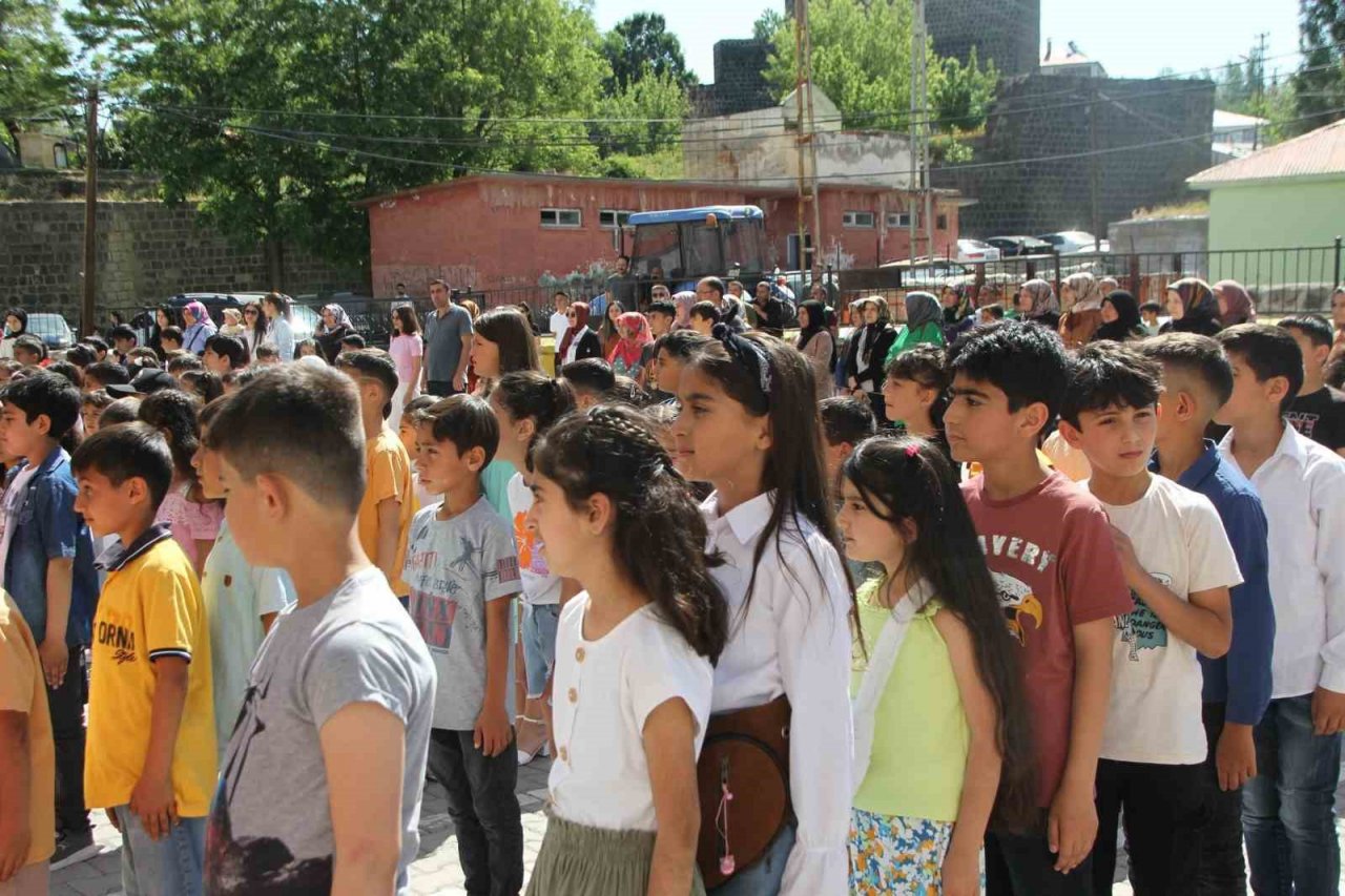 Malazgirt’te karne sevinci