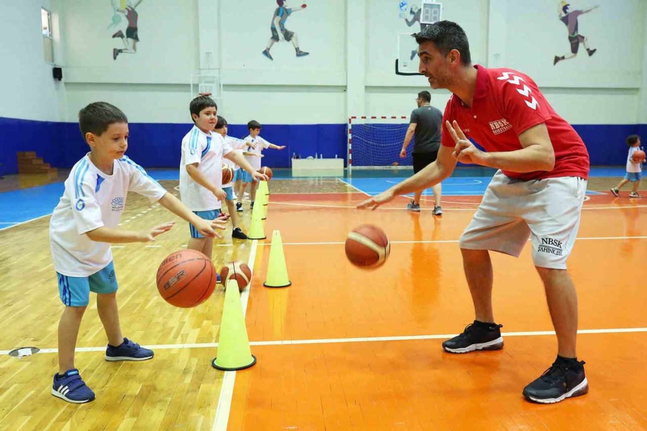 Nilüfer’de sporla ve sanatla dolu bir yaz tatili