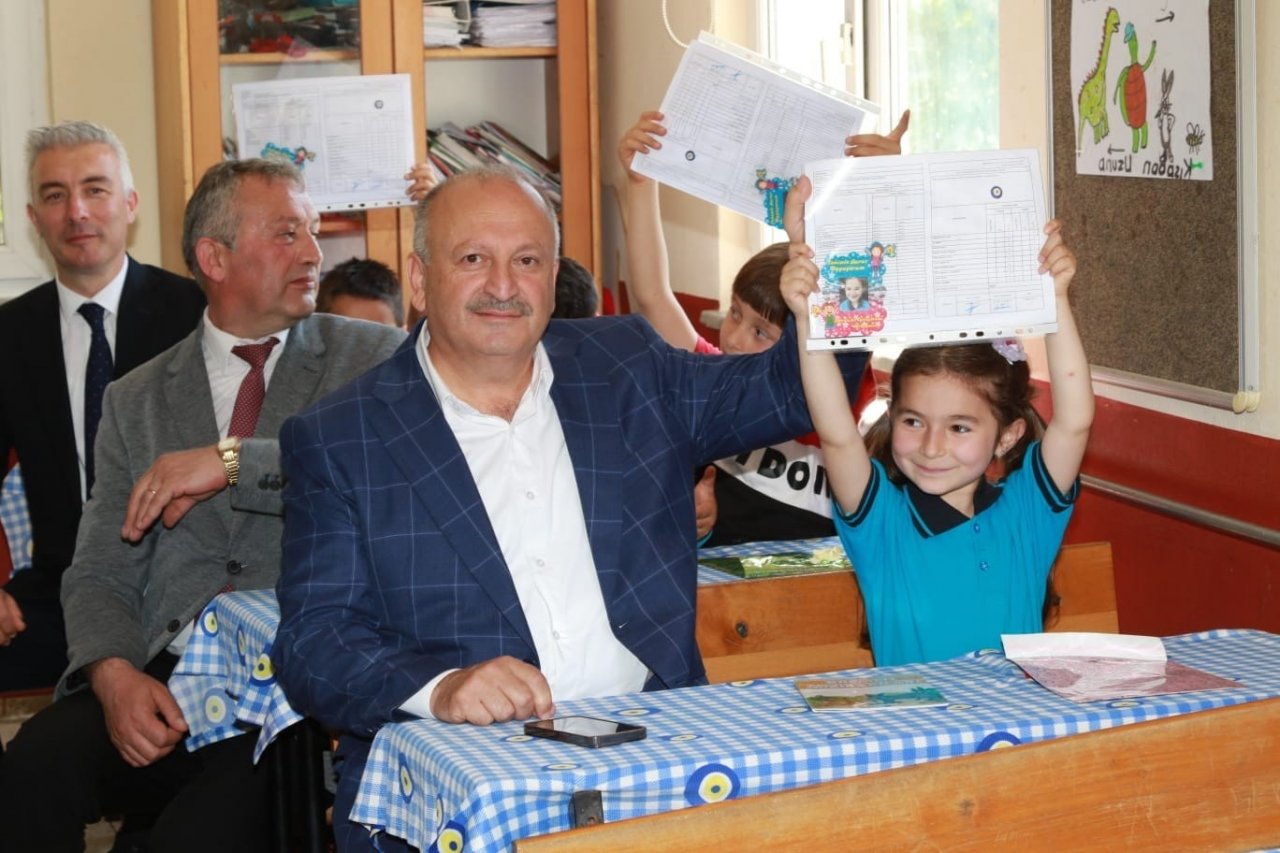 Başkan Tavlı: “Öğrencilerimiz için her fırsatı sunmaya hazırız”