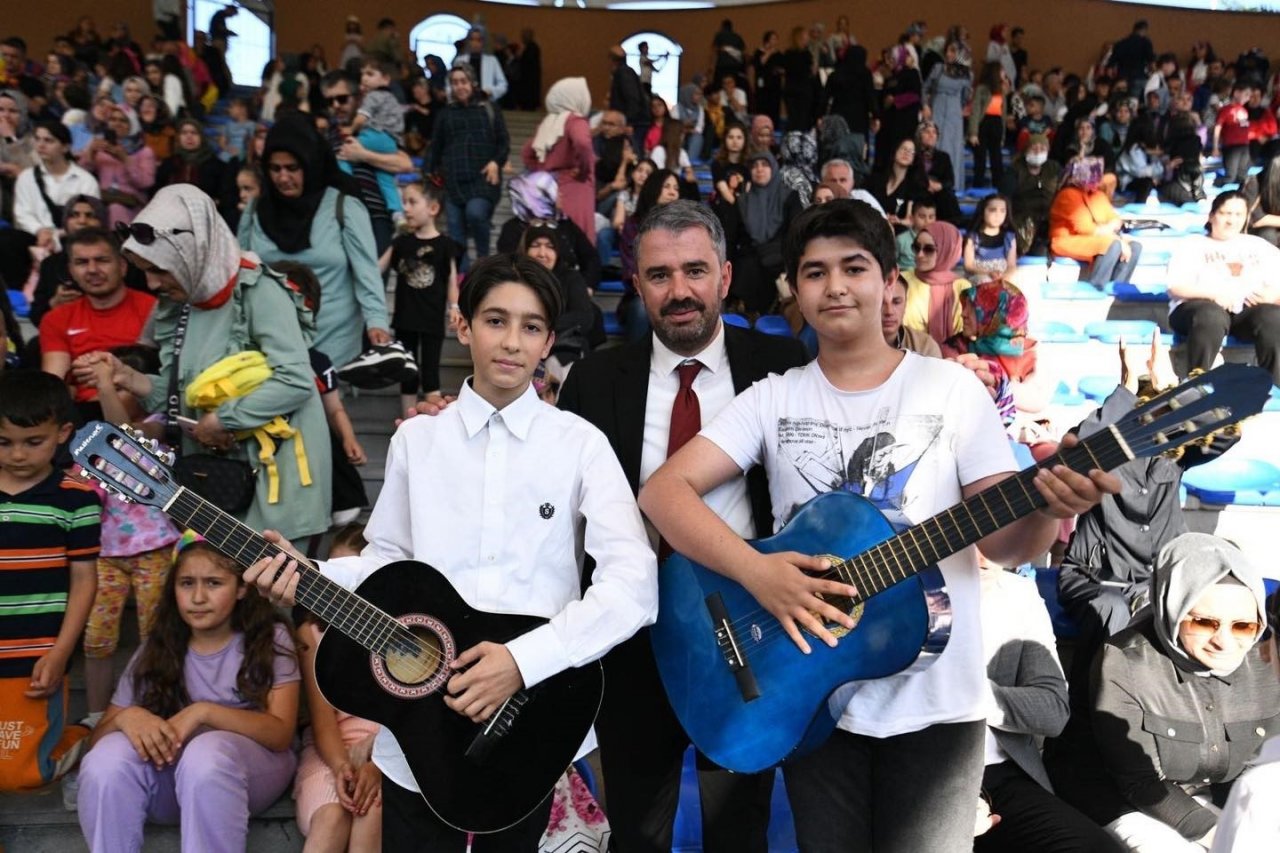 Pursaklar’da PYM kursiyerlerinden yıl sonu gösterisi