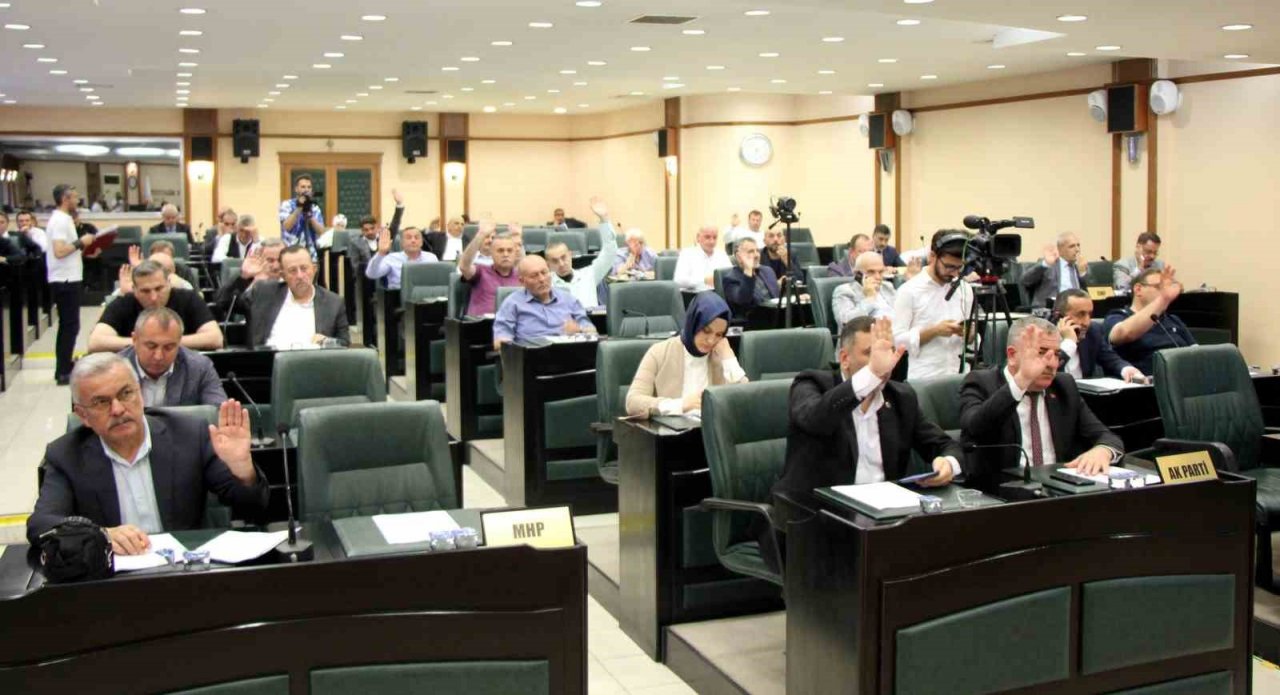 Başkan Demir’den ’sel’ değerlendirmesi: "45 dakikada metrekareye 53 kilo yağış düştü"