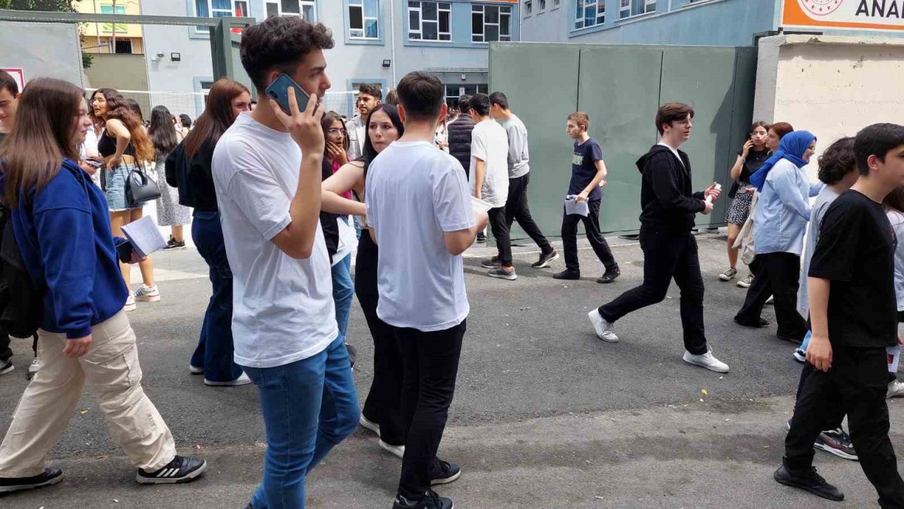 İstanbul’da karne heyecanı