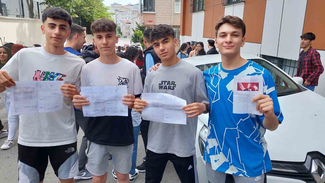 İstanbul’da karne heyecanı