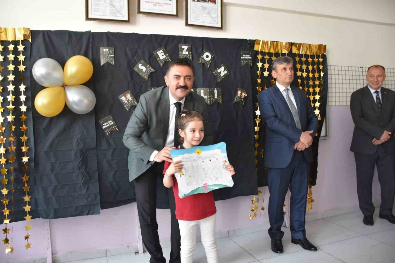 Kırıkkale’de 51 bin öğrenci karne aldı