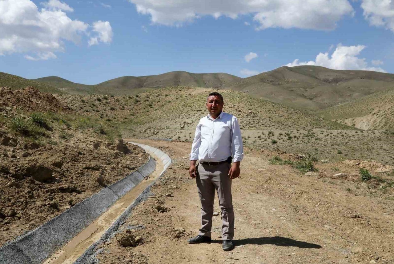 Van’da 150 hektarlık alan suya kavuşturuldu