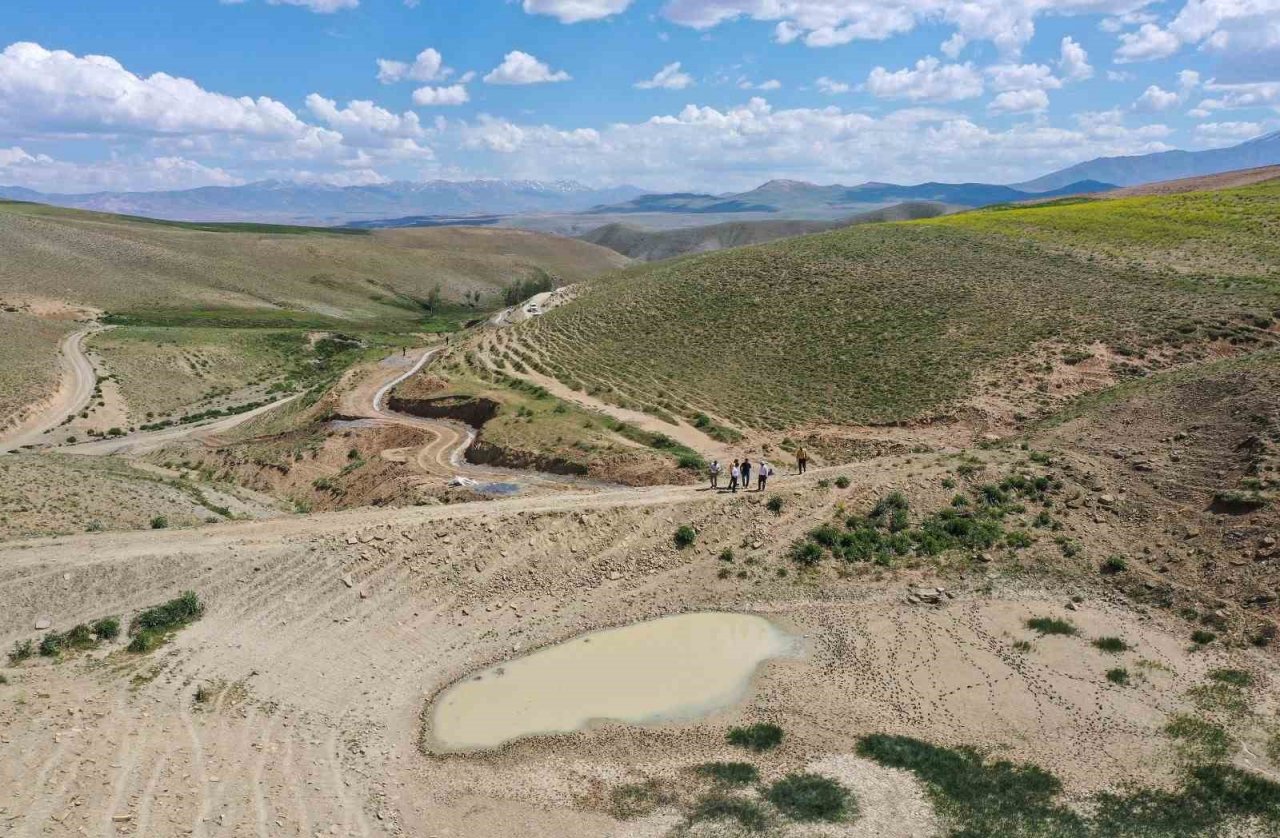 Van’da 150 hektarlık alan suya kavuşturuldu