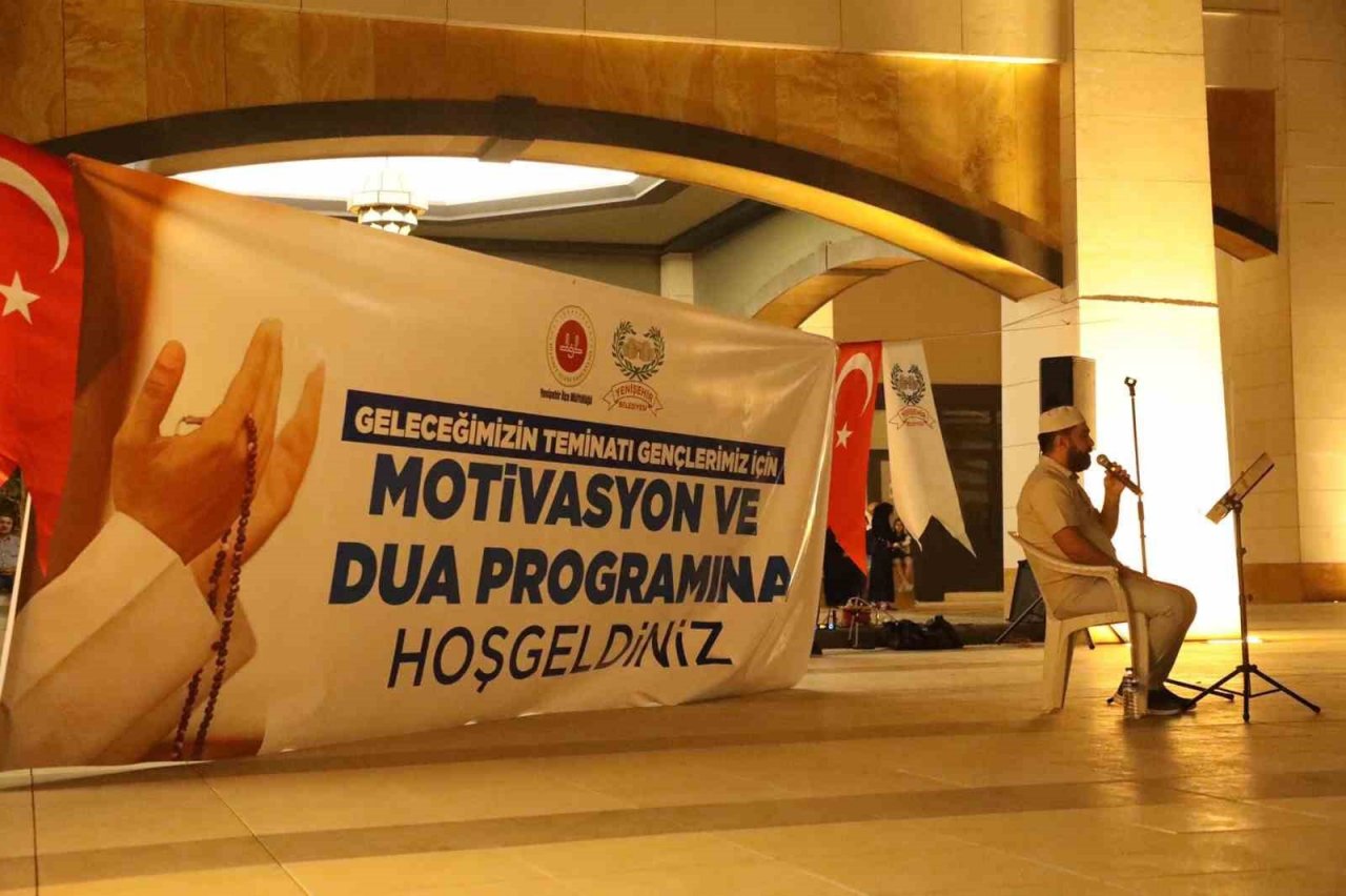 Yenişehir Belediyesi YKS öncesi öğrencilere moral programı düzenlendi