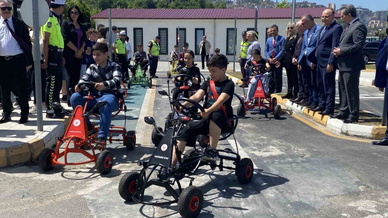 Gerçeğini aratmadı, ilin 10 değeri ile yolculuğa çıktılar