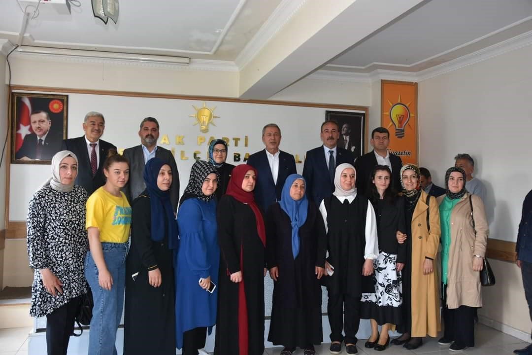 TBMM Milli Savunma Komisyonu Başkanı Akar Tomarza’da