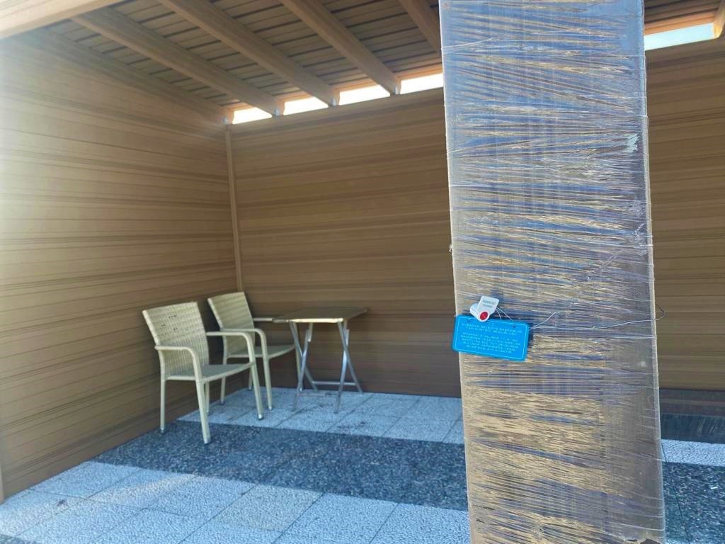 Kocagöl’de kaçak yapılar sökülüyor