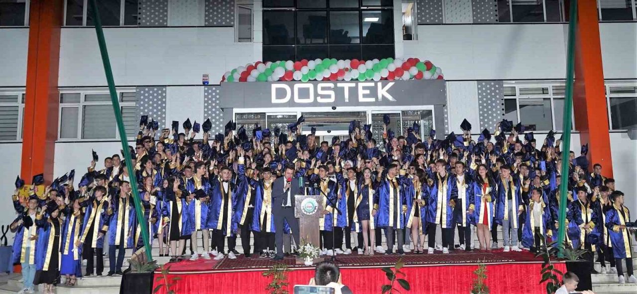 Denizli OSB Teknik Koleji 205 mezununu uğurladı