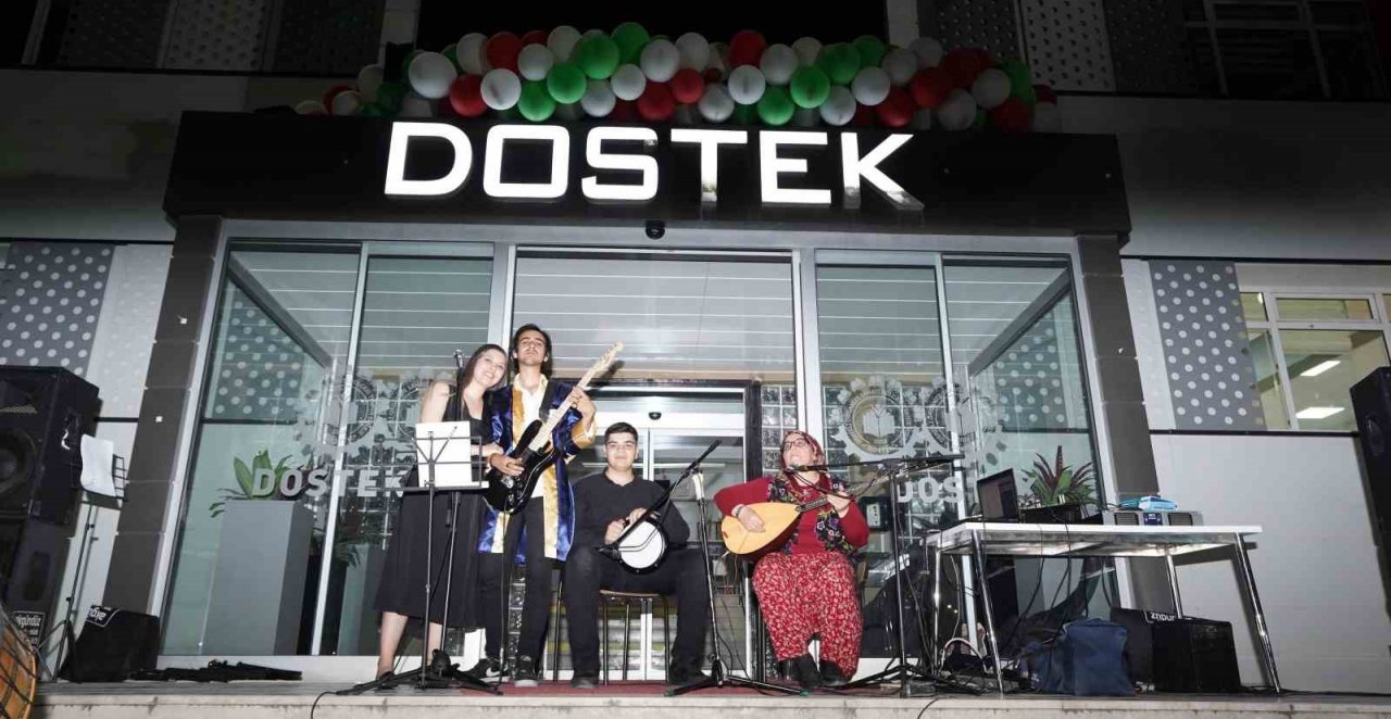 Denizli OSB Teknik Koleji 205 mezununu uğurladı