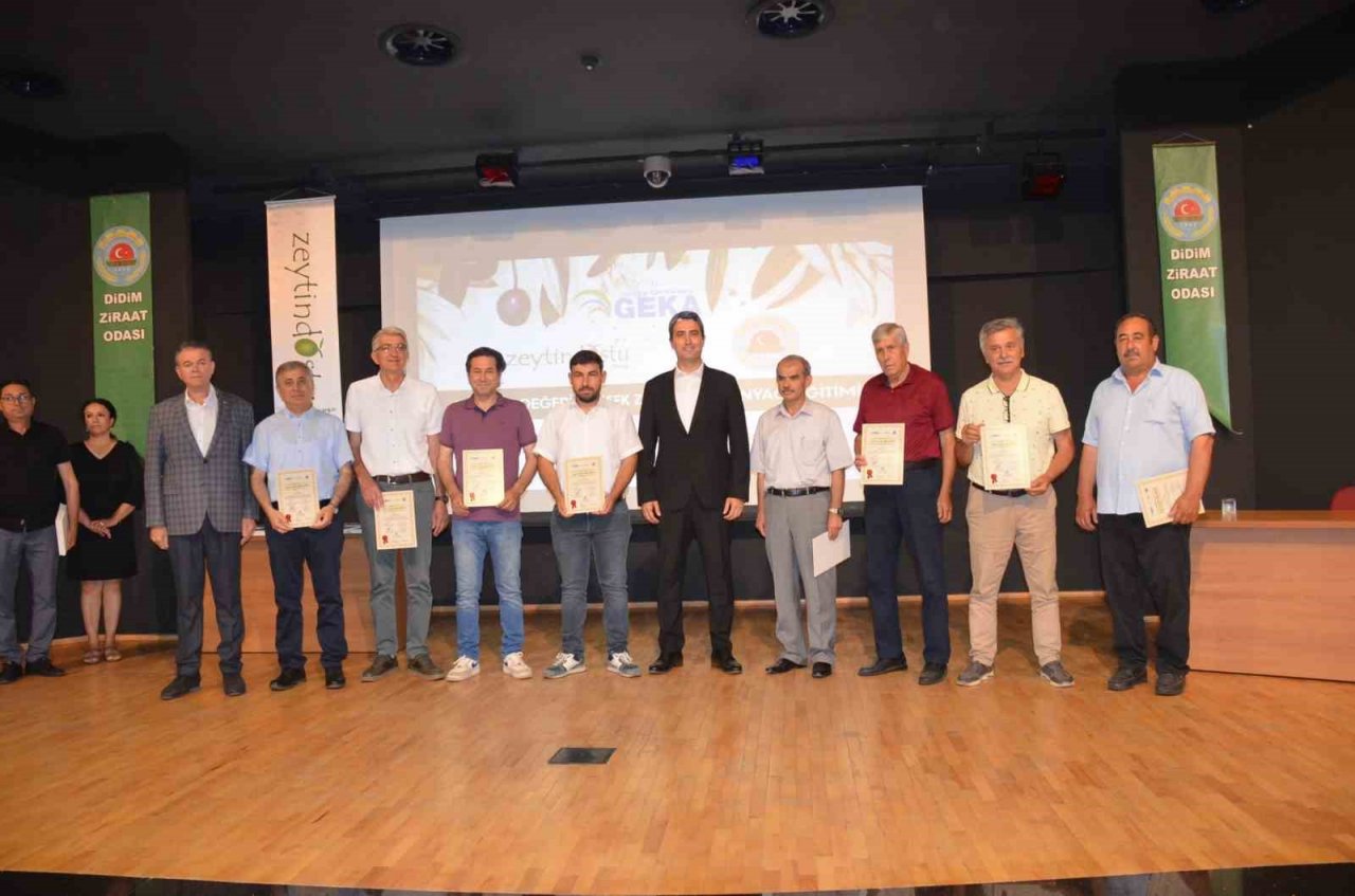 Didim’de sertifikalı zeytinciler belgelerini aldı