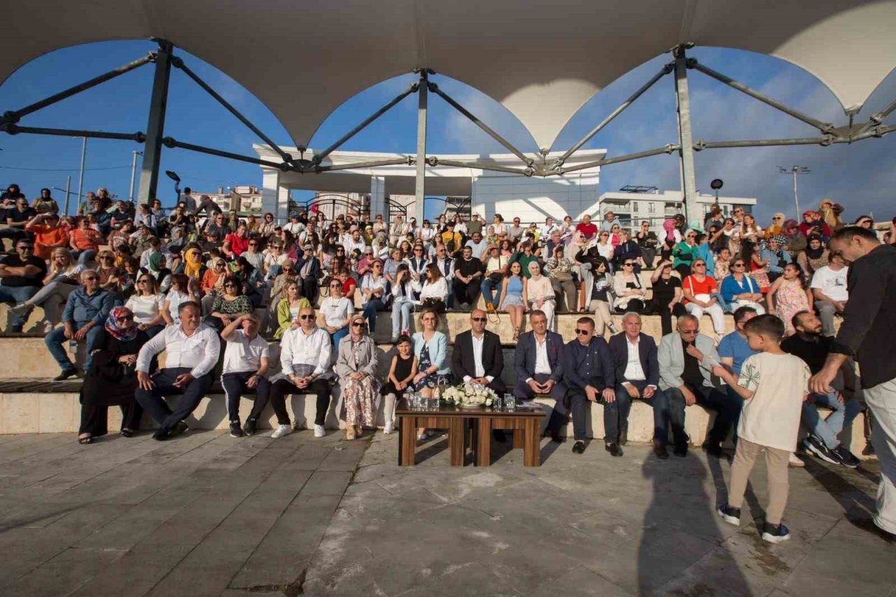 Halk Eğitim Merkezinde öğrendiler konser verdiler