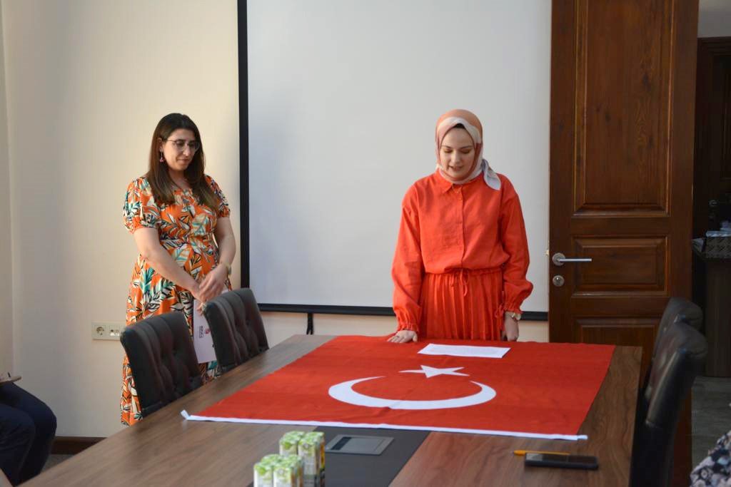 Yemin ederek kadrolu oldular