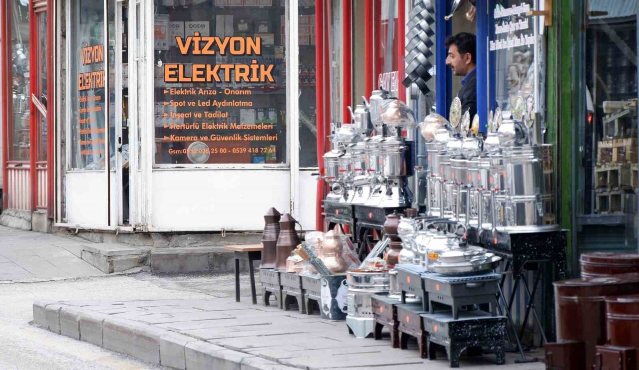 Kavaflar Çarşısı’nda yaz beklentisi