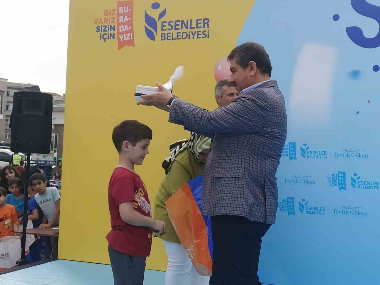 Esenler’de bin çocukla "Geleneksel Sünnet Şöleni" etkinliği düzenlendi