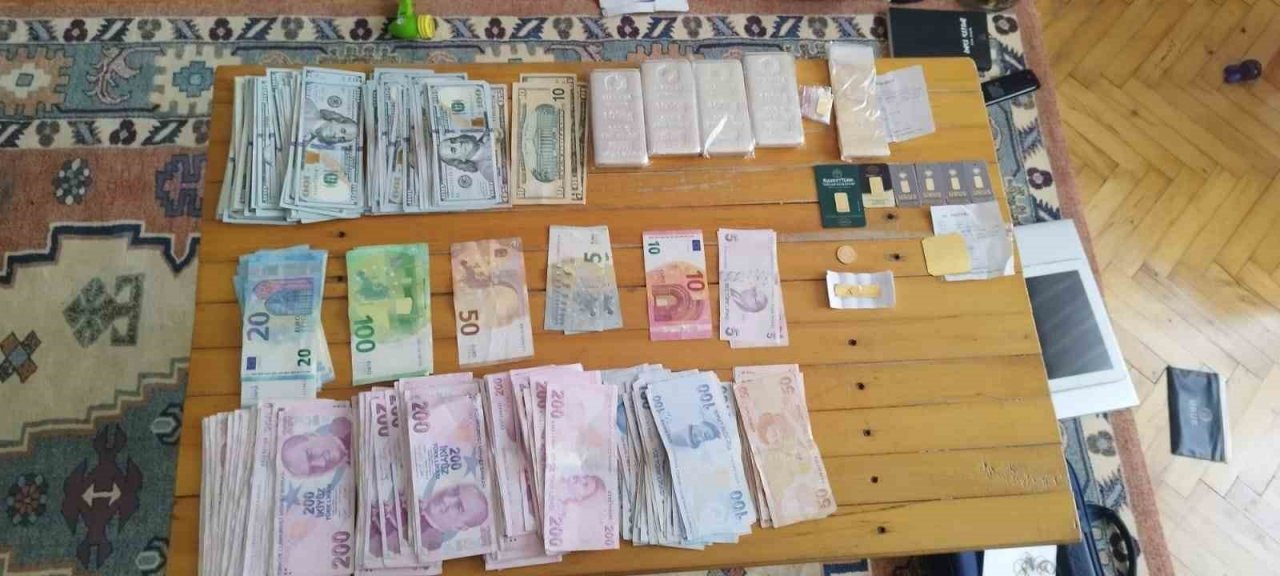 İstanbul polisi, FETÖ’nün Denizli’deki güncel yapılanmasına darbe vurdu