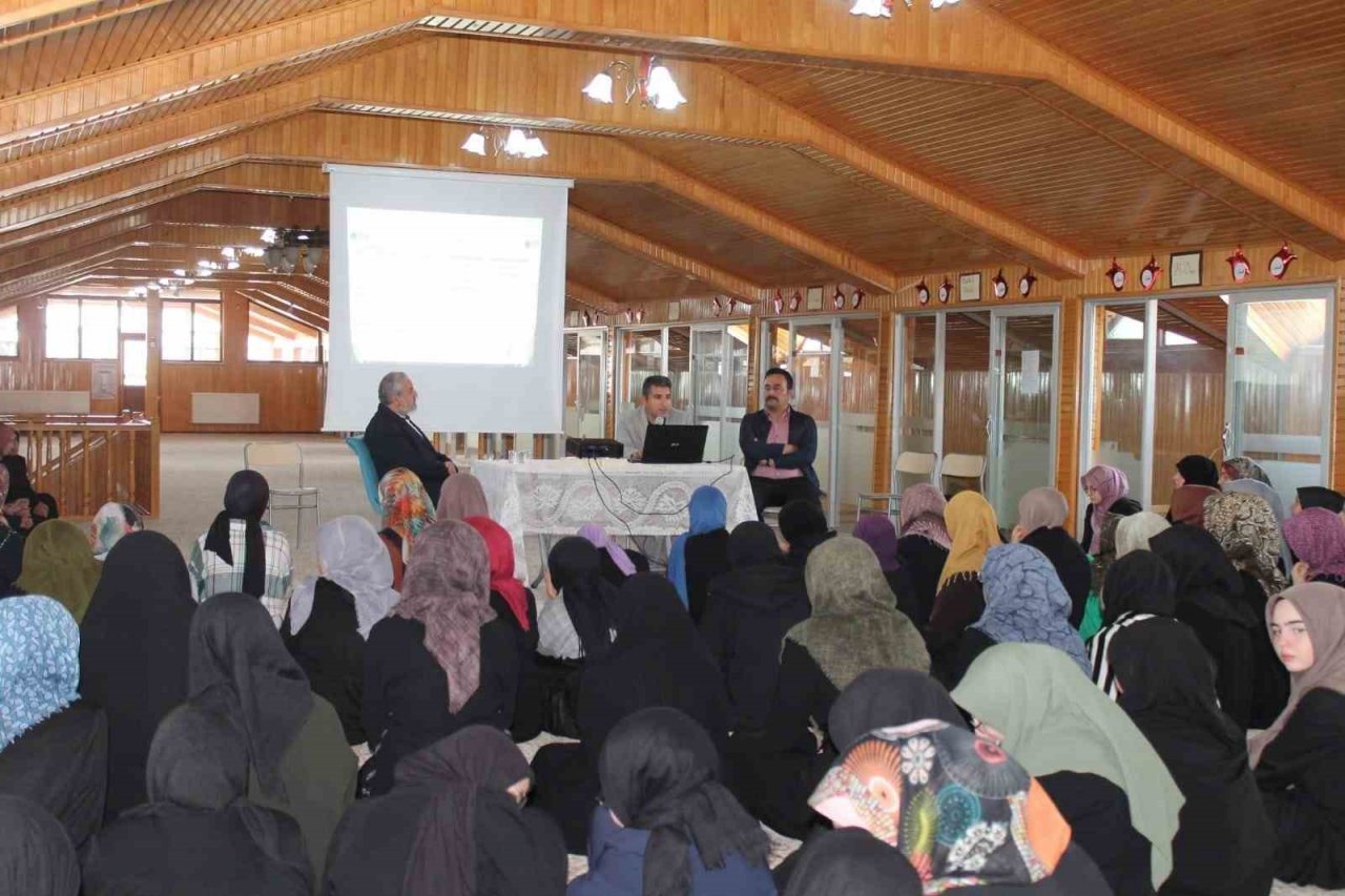 Geri dönüşümün önemi anlatıldı